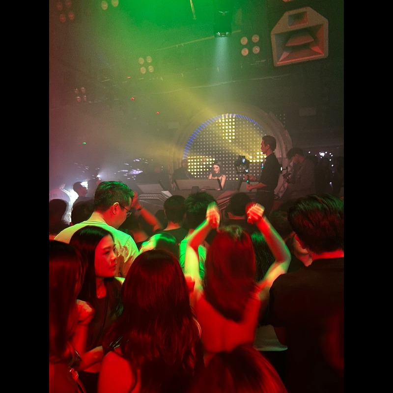 Party Singapore定制酒吧巡游