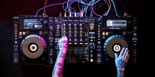 DJ Mixing session- open to all levels