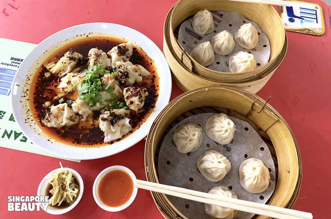 中国拉面小笼包